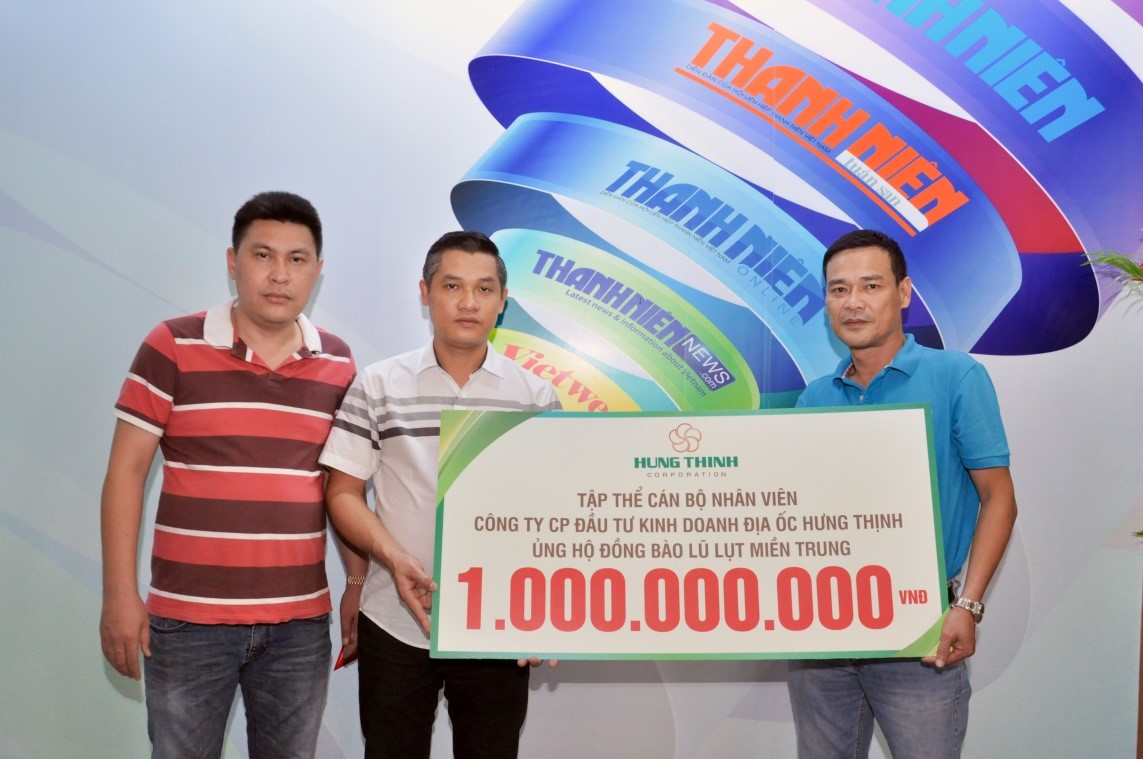 Tập thể CBNV Hung Thinh Corp ủng hộ đồng bào miền Trung lũ lụt 1 tỉ đồng