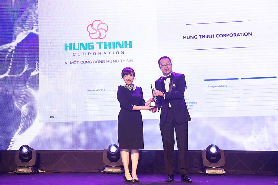 Hung Thinh Corp đón nhận giải thưởng danh giá - Doanh nghiệp có môi trường làm việc tốt nhất Châu Á năm 2018