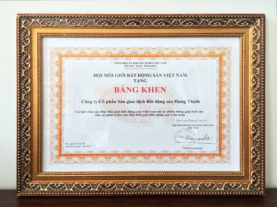 Hung Thinh Land vinh dự đón nhận giải thưởng top 10 sàn giao dịch bất động sản xuất sắc việt nam năm 2016