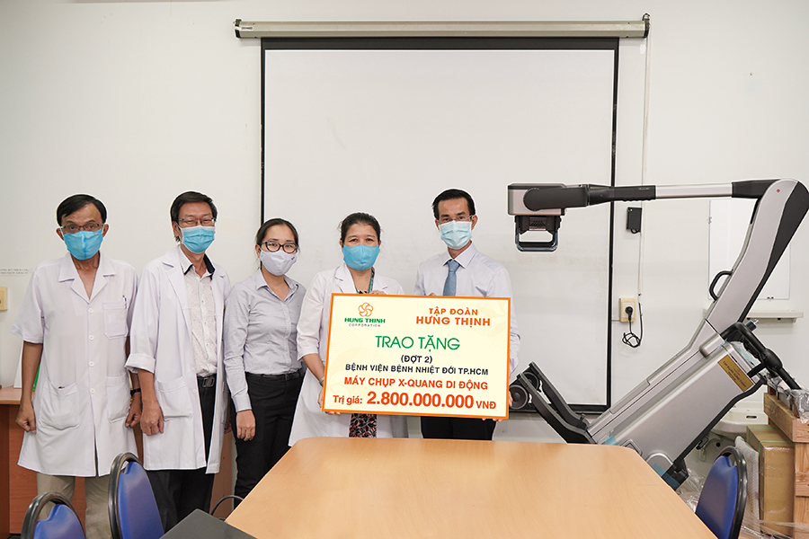 Tập đoàn Hưng Thịnh trao tặng máy X-Quang trị giá 2,8 tỷ đồng cho Bệnh viện Bệnh Nhiệt Đới TP.HCM