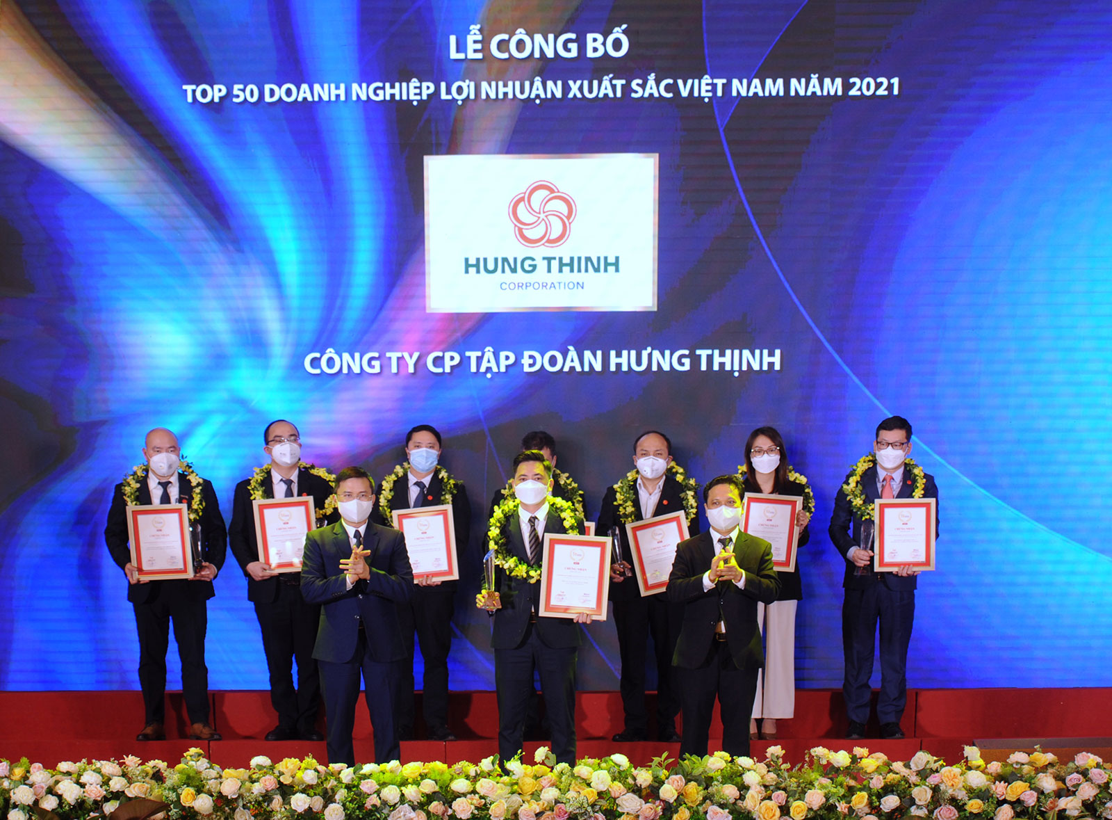 Top 50 doanh nghiệp lợi nhuận xuất sắc Việt Nam 2021