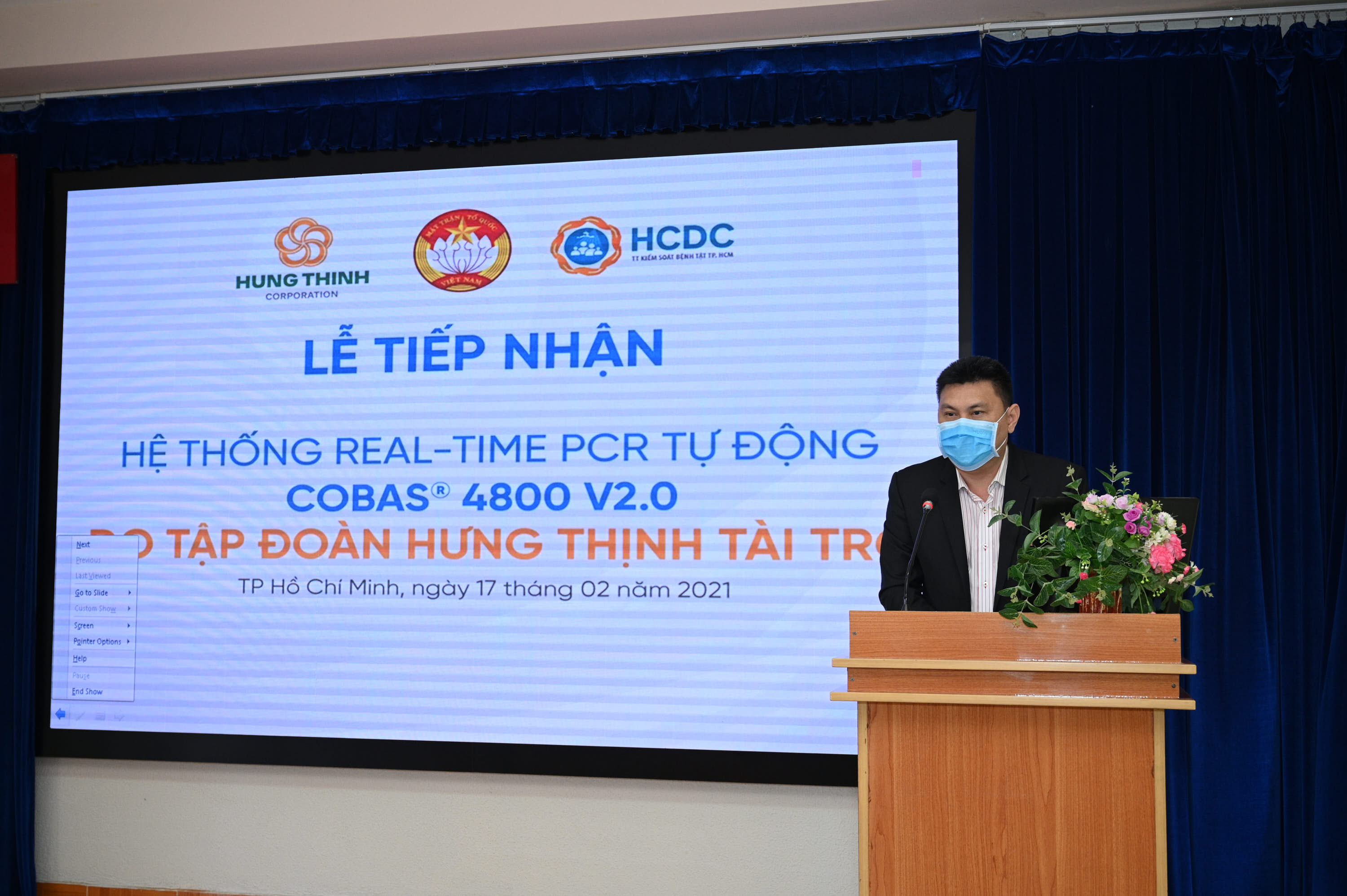 Tập đoàn Hưng Thịnh trao tặng  hệ thống máy xét nghiệm cho Trung tâm kiểm soát bệnh tật TP.HCM